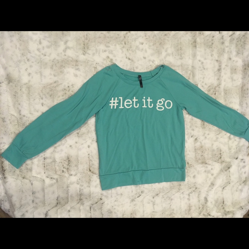 Frozen-themed Women’s Shirt size M